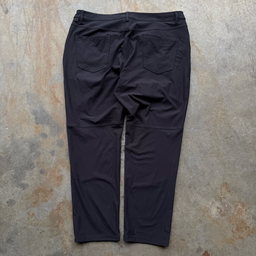 Lululemon Men’s ABC Pants - Black - Picture 8 of 8